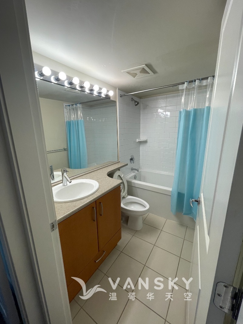 231120214442_08.secondary washroom.jpg